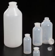 Folyadék flakon, szűknyakú, kupakkal, 500 ml
