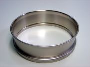 Intermediate sieve ring between the 200 x 50 mm sieves, material: stainless steel