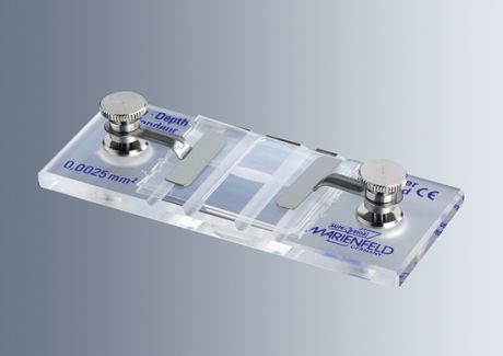 Microscopic counting chambers with two cover slides