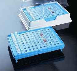 Combined rack for PCR tubes, strips, plates