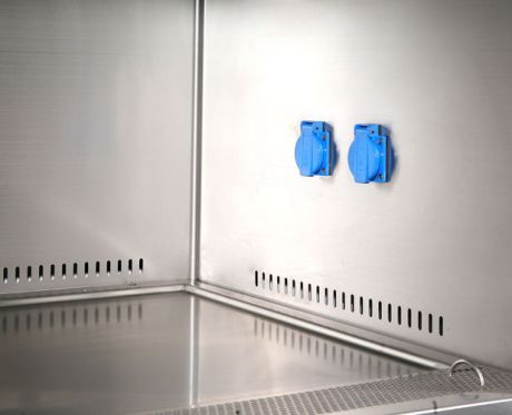 Water-free sockets