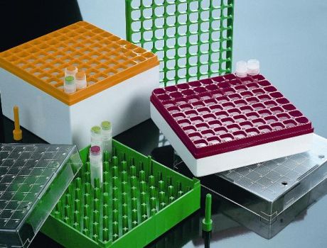 Cryotube storage box with removable, transparent lid, in several colors