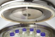 Radialventilator in the chamber, for additional speeding-up the cooling