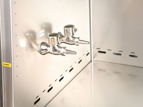 Stainless steel valves
